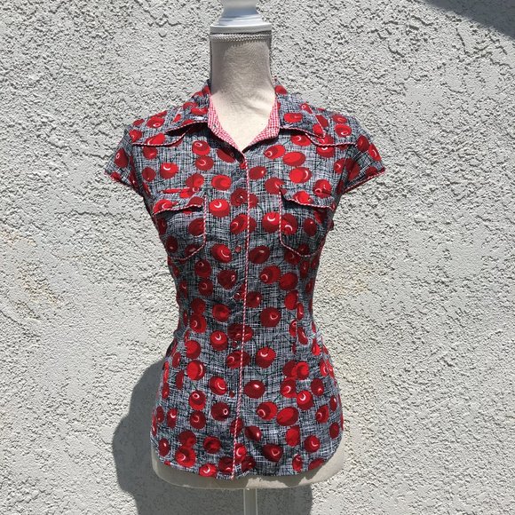 Retro/ Vintage Cap Sleeve Button Up Cherries - Picture 3 of 6